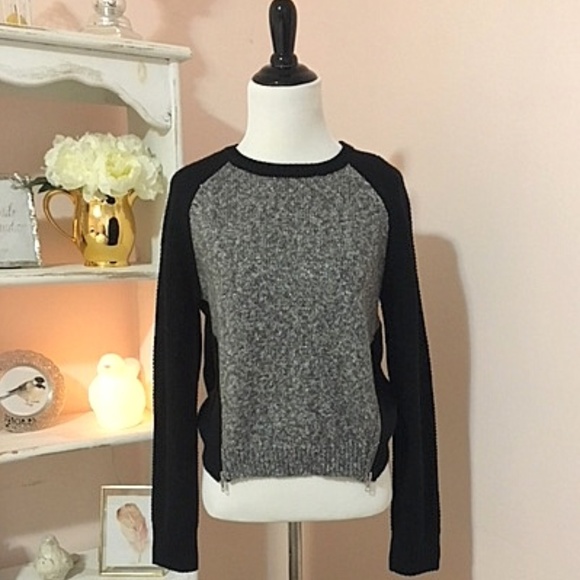 Rewind Sweaters - NWOT Gray and Black Sweater
